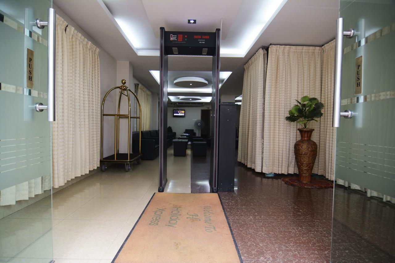 Holiday Xpress Dhaka Exterior foto