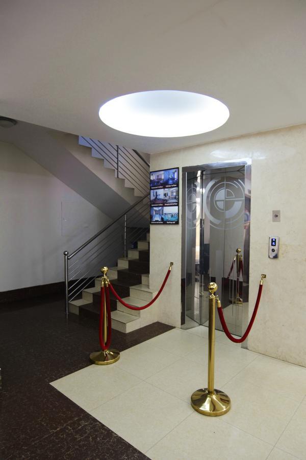 Holiday Xpress Dhaka Exterior foto