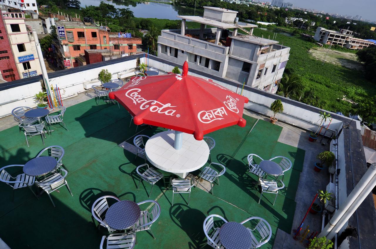 Holiday Xpress Dhaka Exterior foto
